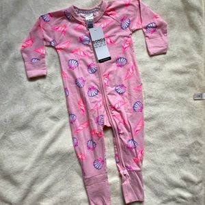 Bonds wondersuit NWT